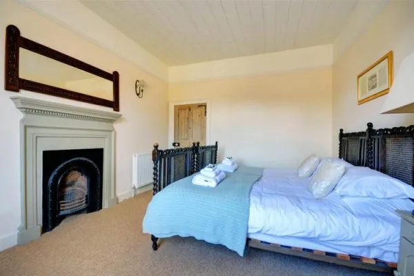 oh7128--1651_bedroom_2_view_2